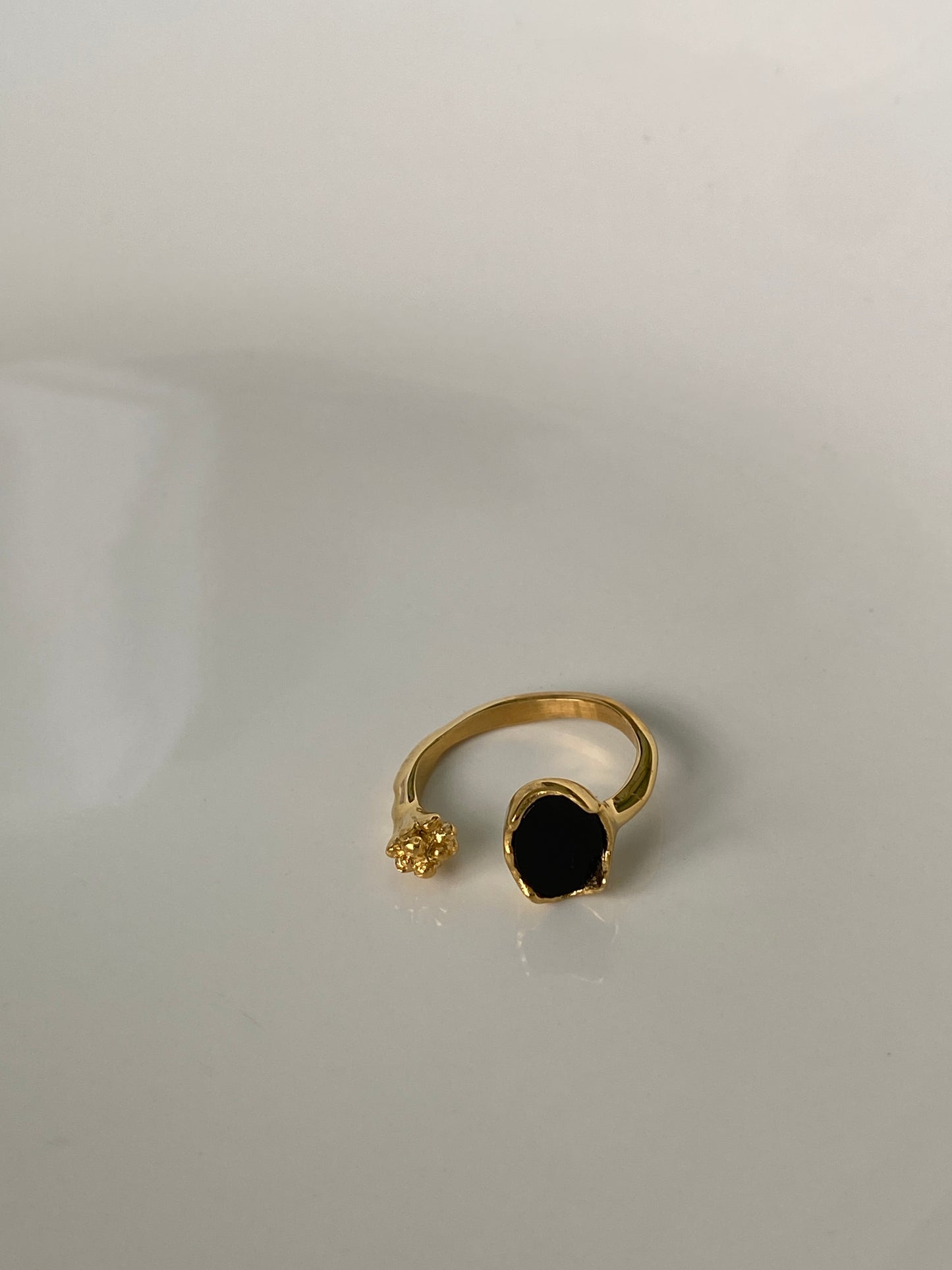 Black Ring